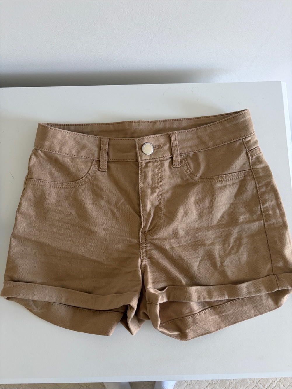 H&M High-Waist Rolled Hem Shorts in Tan